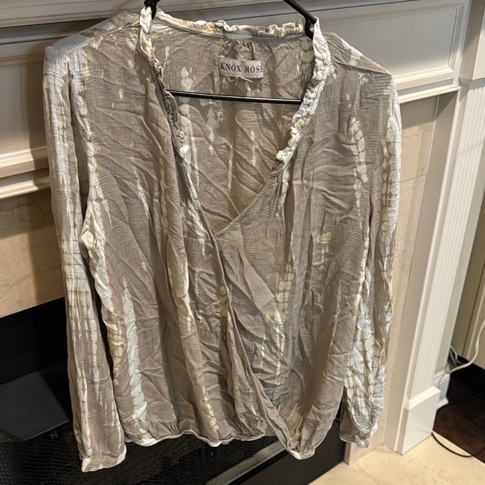 Women's Cream Wrap Top#932